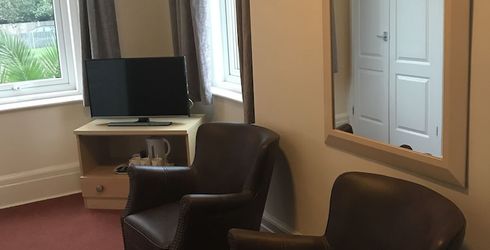 hotel room image