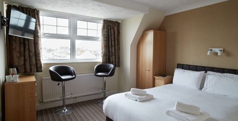 hotel room image