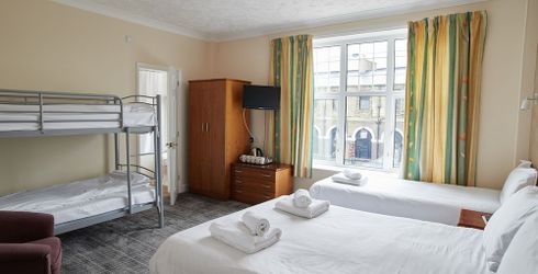 hotel room image