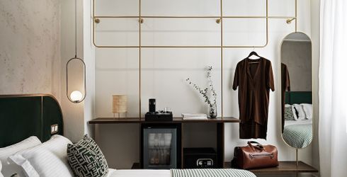hotel room image