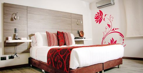 hotel room image
