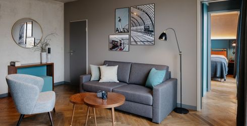 hotel room image