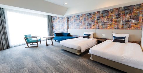hotel room image