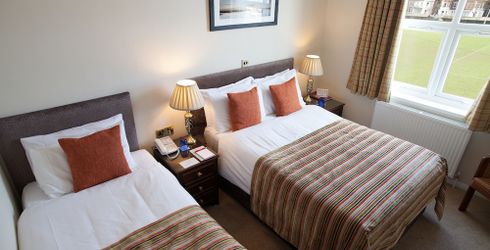 hotel room image