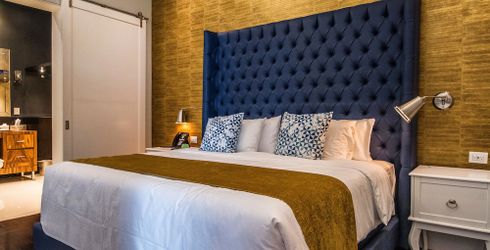 hotel room image