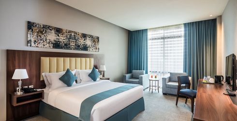 hotel room image