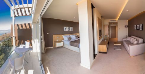 hotel room image