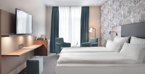 hotel room image