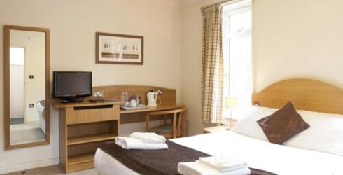 hotel room image