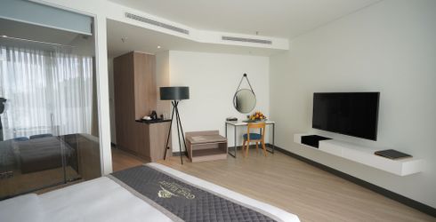 hotel room image