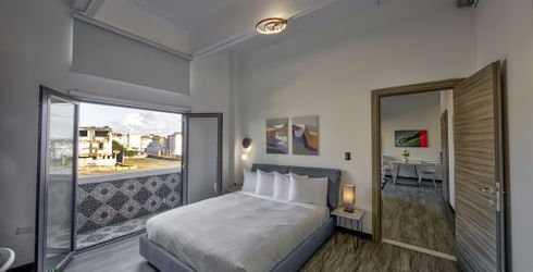 hotel room image