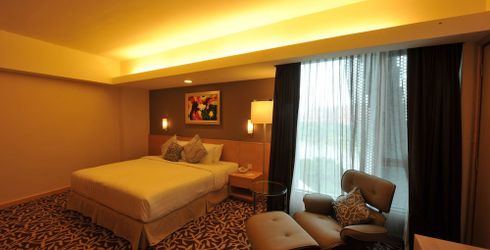 hotel room image