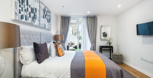 hotel room image