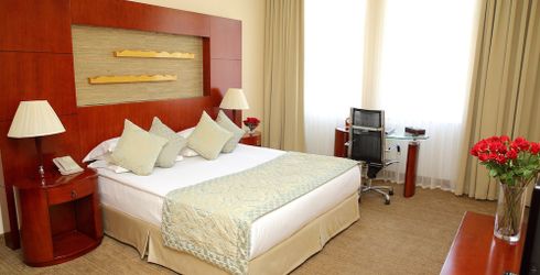 hotel room image