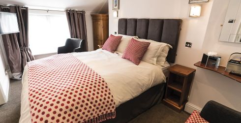 hotel room image