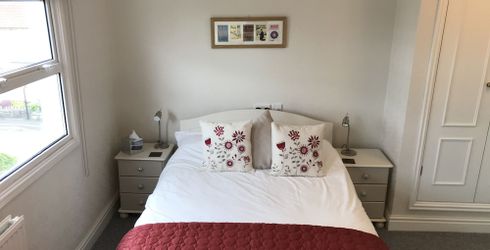 hotel room image