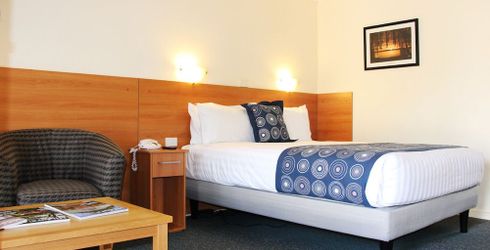 hotel room image