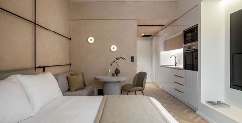 hotel room image