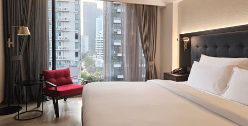 hotel room image
