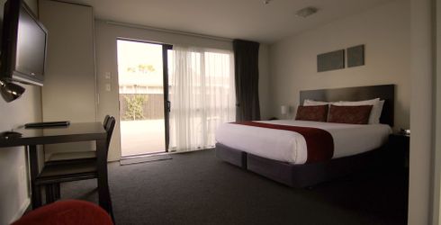 hotel room image
