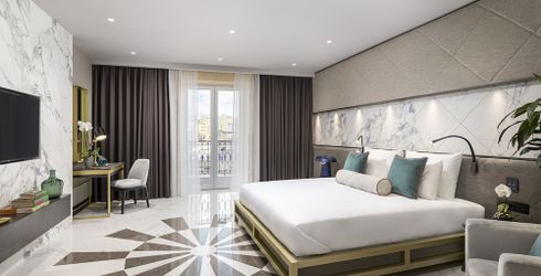 hotel room image