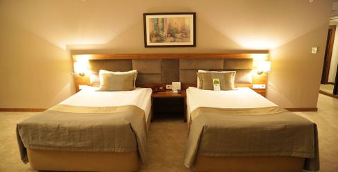 hotel room image