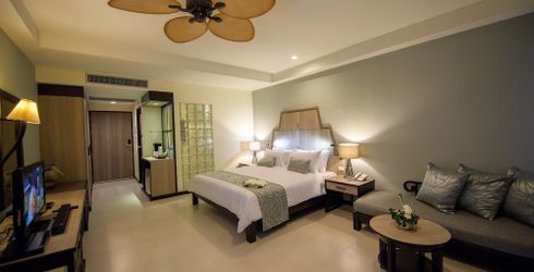 hotel room image