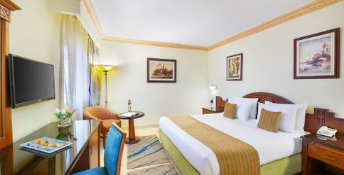 hotel room image