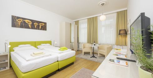 hotel room image