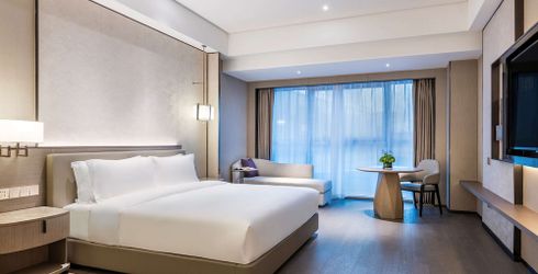 hotel room image