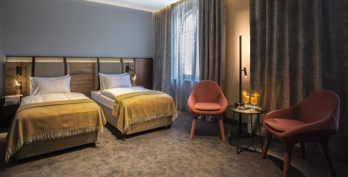 hotel room image