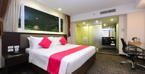 hotel room image