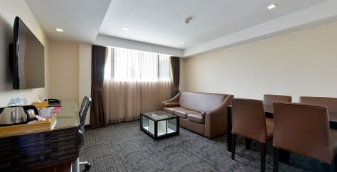 hotel room image