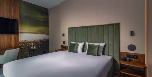 hotel room image