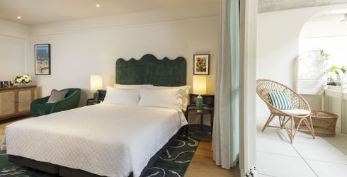 hotel room image