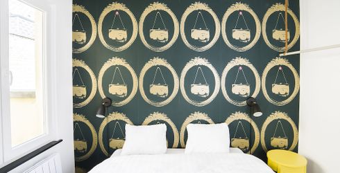 hotel room image