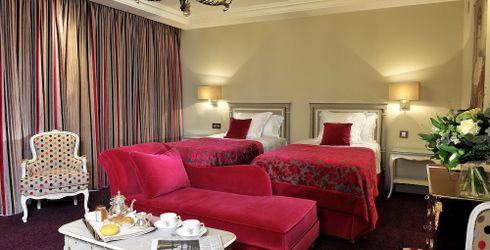 hotel room image