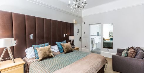 hotel room image