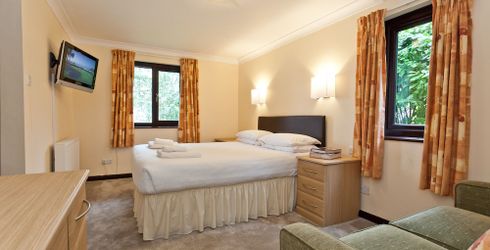 hotel room image