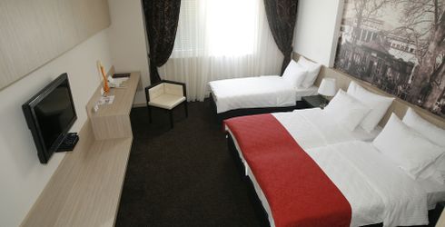 hotel room image