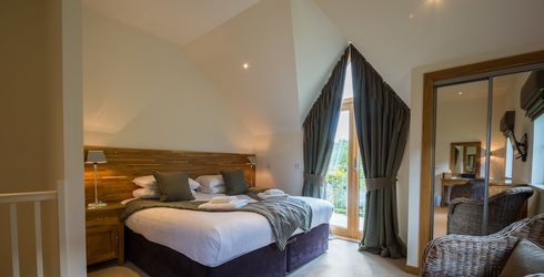 hotel room image