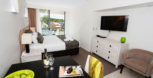 hotel room image