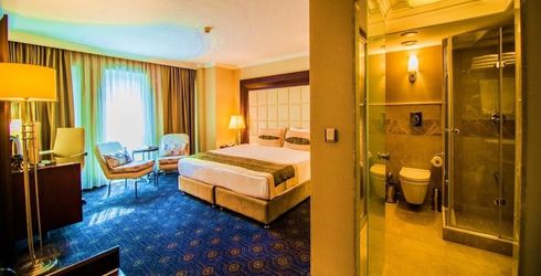 hotel room image