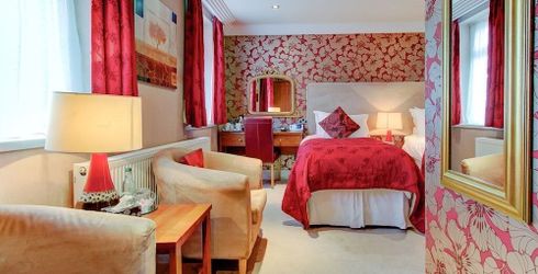 hotel room image