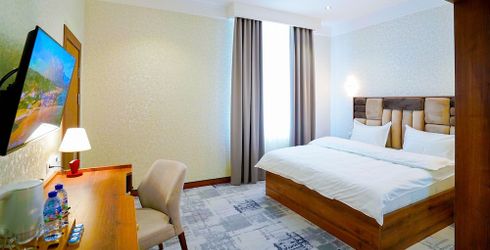 hotel room image
