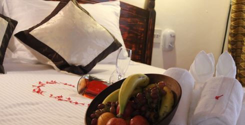 hotel room image
