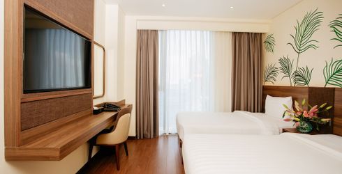 hotel room image