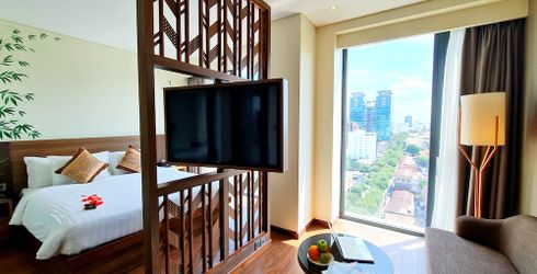 hotel room image