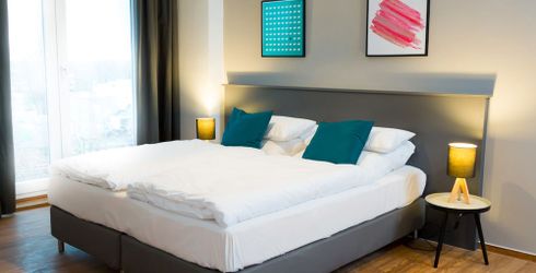 hotel room image