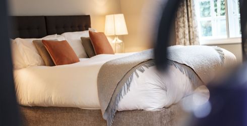 hotel room image